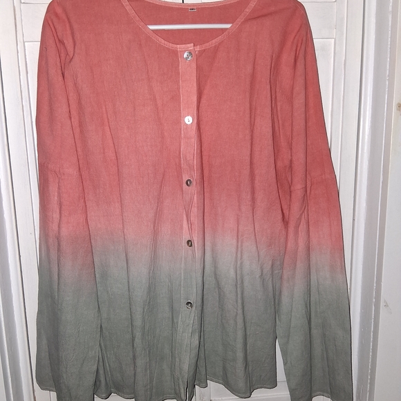 Tops - Ombre Button-Up Shirt